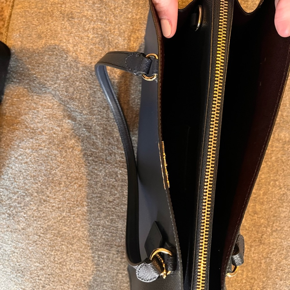 Coach Dark Blue Leather Tote with Gold Hardware—Beautiful! - Picture 3 of 8